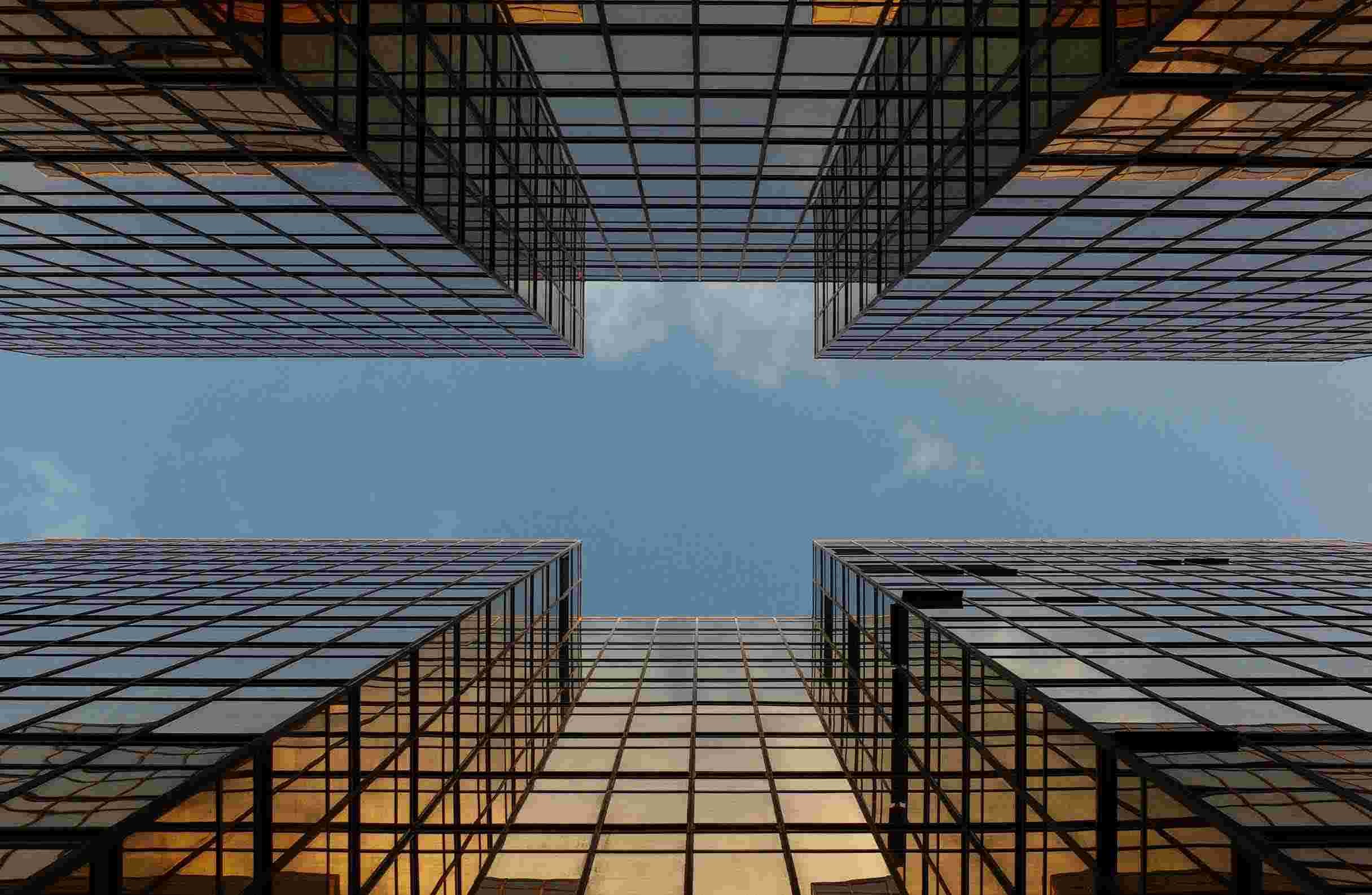 Usprawnienie zarządzania zapasami dzięki naklejkom UHF RFID: usprawnienie operacji detalicznych